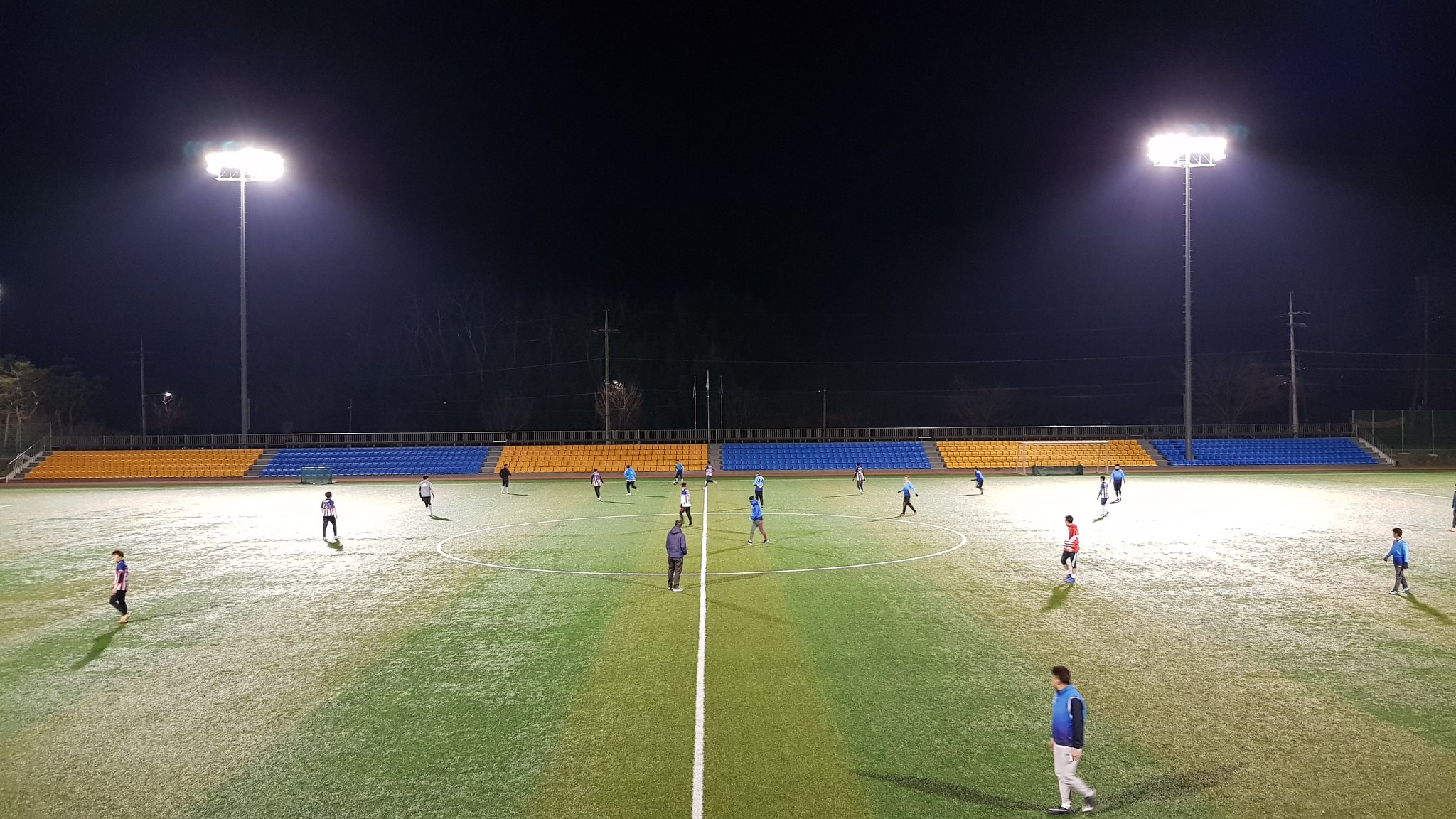 스포츠 .축구장 .750W